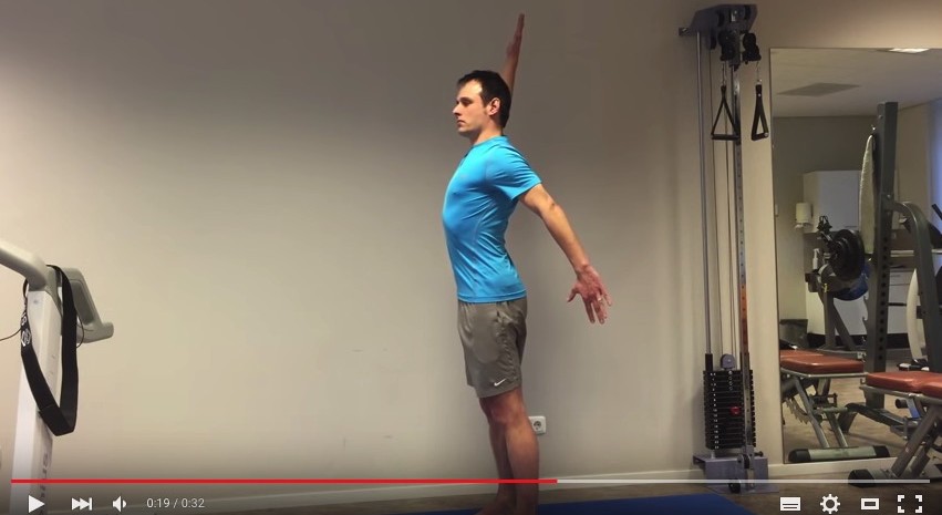 Screenshot van oefening tegen nekklachten (video).